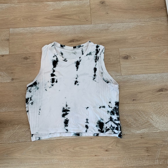 Lululemon tie dye crop tank